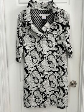 NWT Gretchen Scott Black, Gray, White Paisley Ruffle-Neck Dress | Size M
